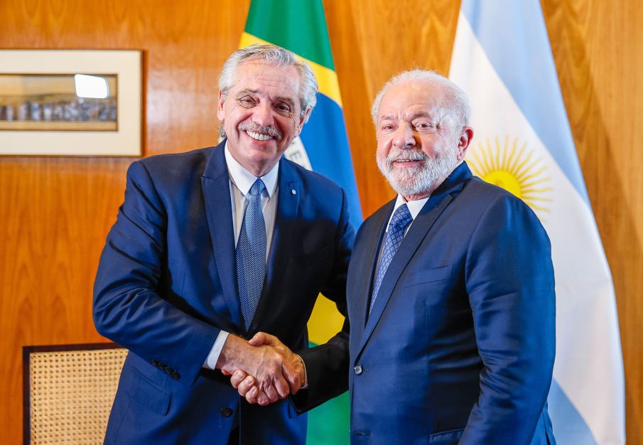 Lula recebe Alberto Fernández, presidente da Argentina, nesta segunda-feira (26)
