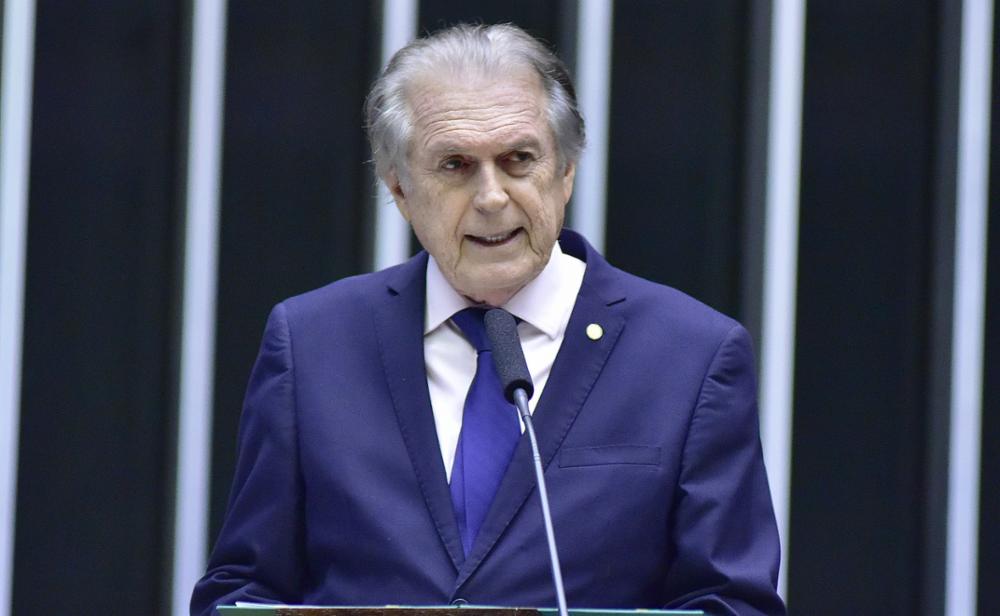 Luciano Bivar chama Antonio Rueda de ‘Judas traidor’ após processo para expulsão do União Brasil