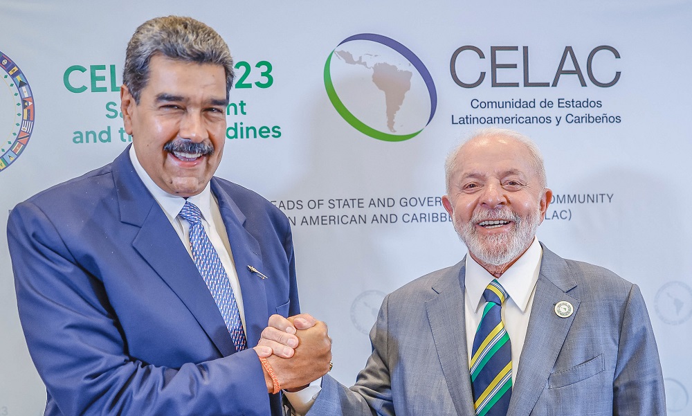 Maduro se reúne com Lula na Cúpula da Celac e diz que eleições na Venezuela estão garantidas