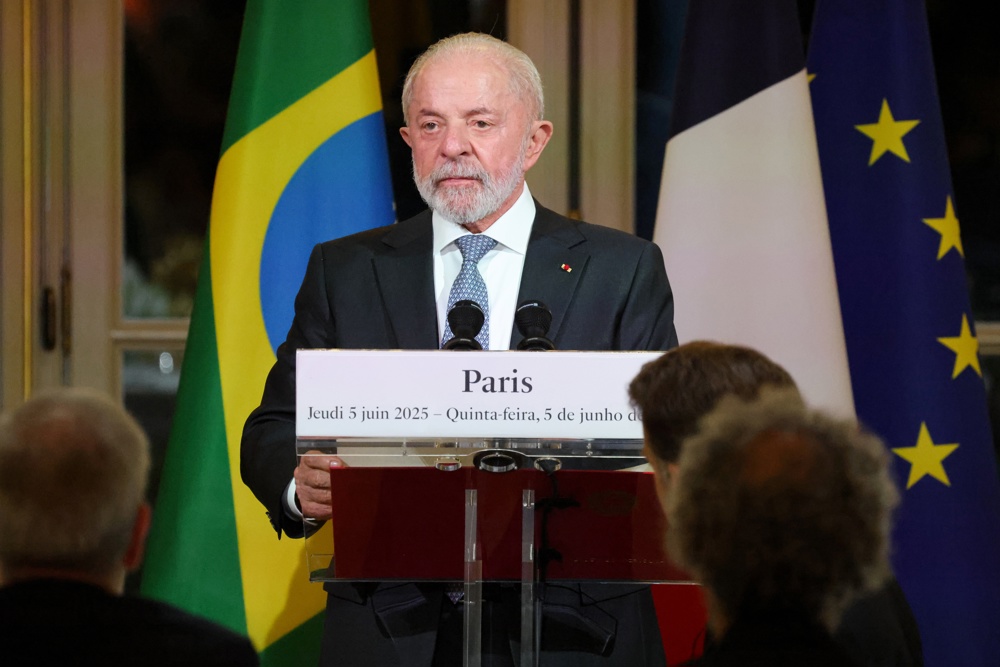 Lula critica ONU em Paris: ‘Não representa mais quase nada’
