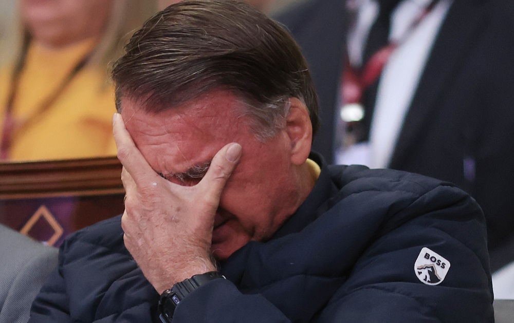 Imprensa internacional repercute prisão domiciliar de Jair Bolsonaro