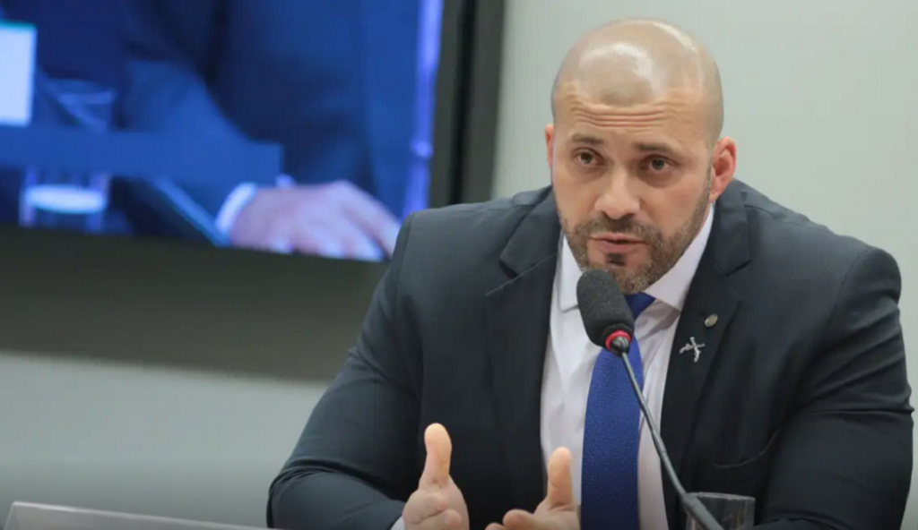 Moraes autoriza Daniel Silveira a fazer tratamento fora da prisão após cirurgia