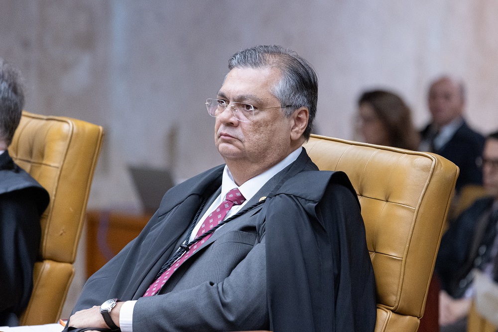 Dino diz que STF avaliará validade da delação de Mauro Cid