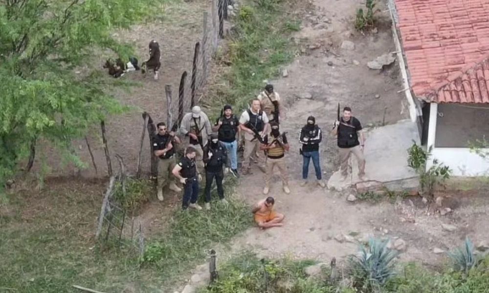 Líder do Comando Vermelho no Ceará é preso em operação policial em Pernambuco