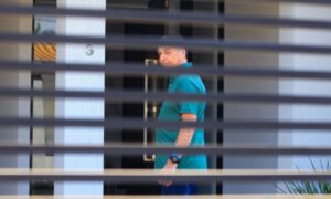 7 horas de sono e 144 atendimentos médicos: Saiba como foram os primeiros 39 dias de Bolsonaro na ‘Papudinha’