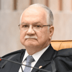 Fachin ignora críticas de Dino e diz que propostas do colega merecem ‘aplausos’